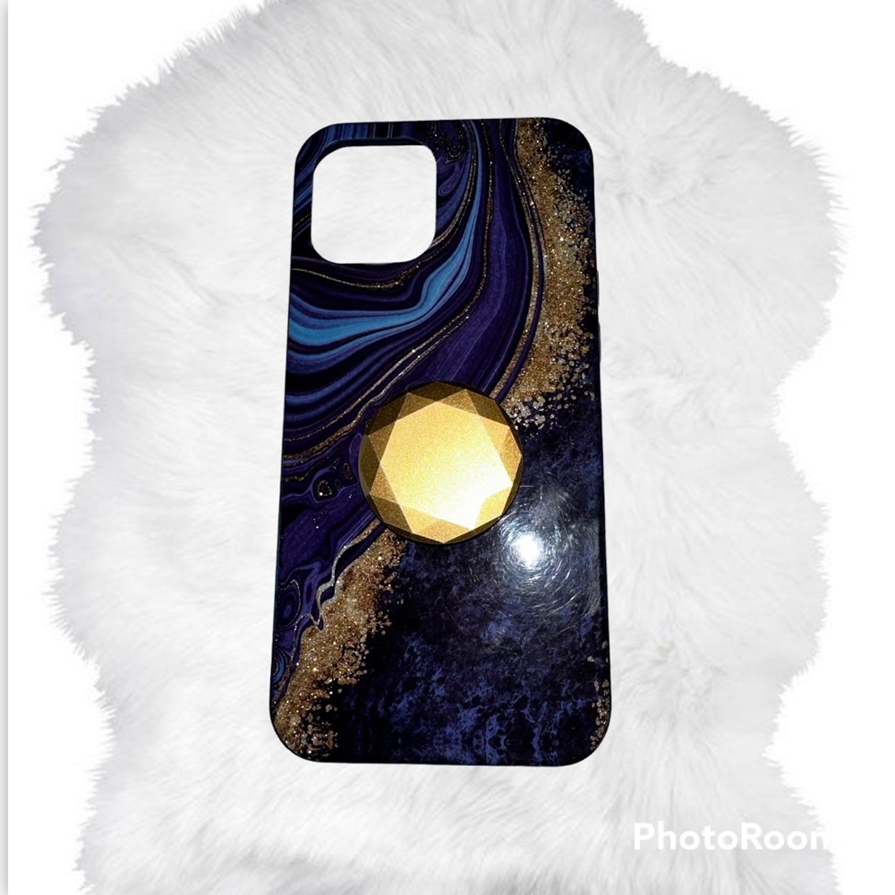 Case iPhone 12 Pro Max Case w/matching pop socket/ pre owner - Picture 5 of 16